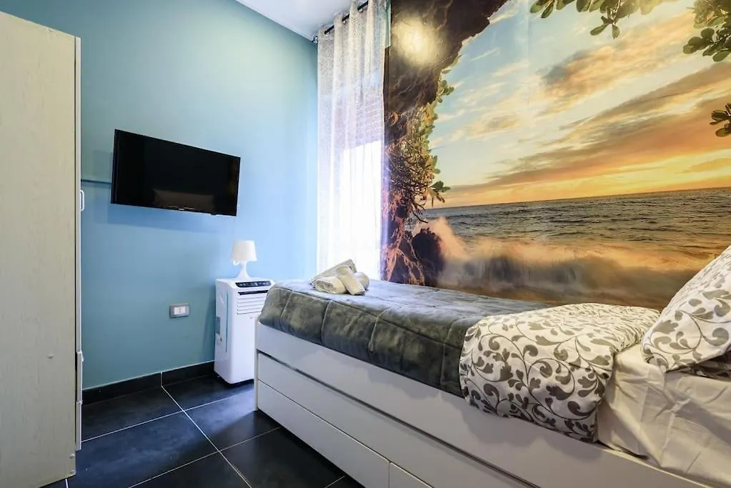 Apartment City Life - Appartamento Per 9 Persone Al Centro Naples