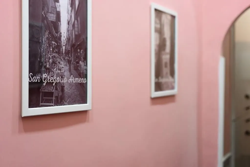 City Life - Appartamento Per 9 Persone Al Centro Naples Apartment